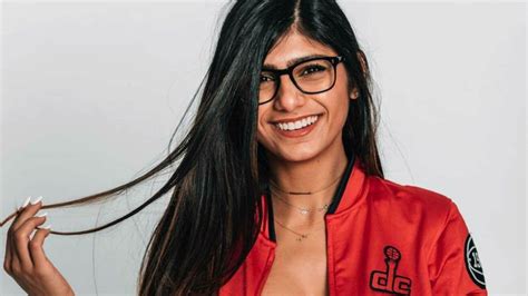 mia khalifa onlyfans leak|Mika aka @mikalafuente